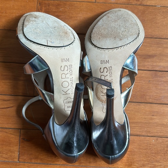 EUC Kors two-tone heel - Picture 5 of 6